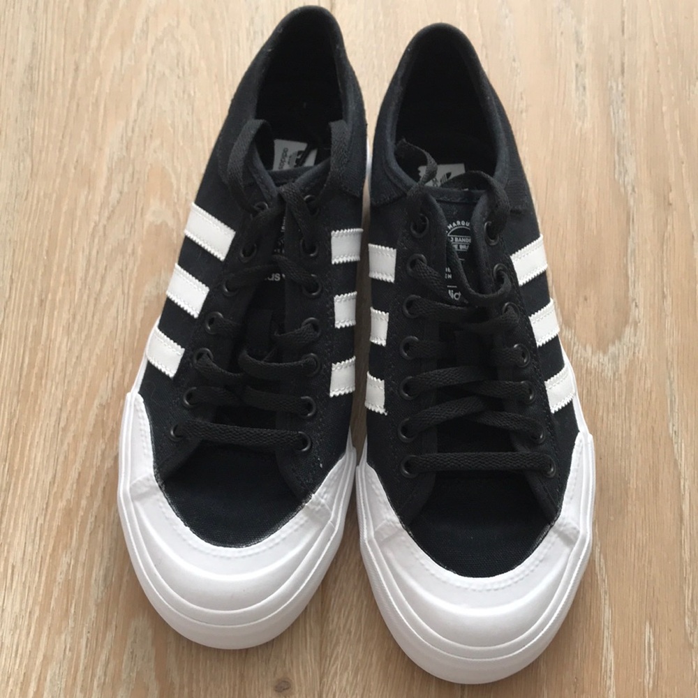 Adidas Men's Black and White Canvas Sneakers